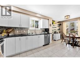114 GLOUCESTER DRIVE - 16