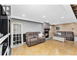 114 GLOUCESTER DRIVE - 23