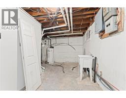 2330 TECUMSEH ROAD West - 26