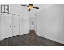 828 MICHAEL DRIVE - 16