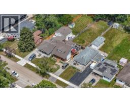 1840 BALFOUR BOULEVARD - 42