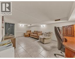 345 Robson ROAD UnitNo. 18 - 24