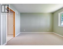 391 Erie Aire Beach ROAD - 31