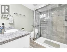 5915 NORTH WOODMONT - 14