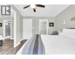 5915 NORTH WOODMONT - 17