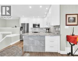 5915 NORTH WOODMONT - 5