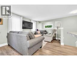 5915 NORTH WOODMONT - 9
