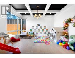 8535 RIVERSIDE DRIVE East - 19