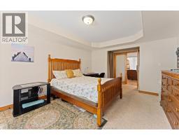 1469 MERIDIAN STREET - 31