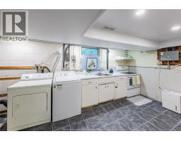 3365 CURRY AVENUE - 25