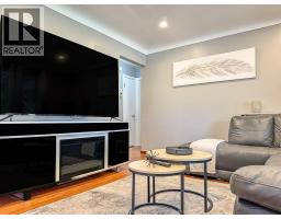 979 BELLEPERCHE PLACE - 10