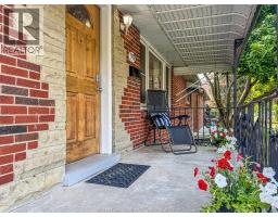 979 BELLEPERCHE PLACE - 3