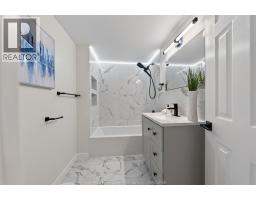 134 WINDSOR AVENUE - 26