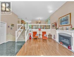 845 SUPERIOR STREET - 6