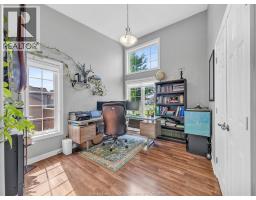 229 ST. PETER STREET - 14