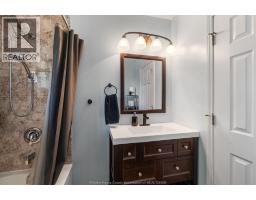 538 Michael CRESCENT - 31