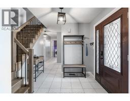 538 Michael CRESCENT - 8