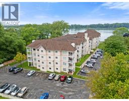 40 Adams LANE UnitNo. 214 - 2