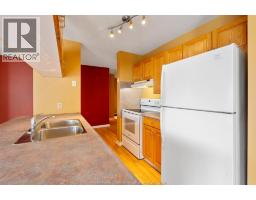 40 Adams LANE UnitNo. 214 - 21