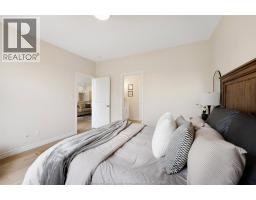 45 GRAF STREET - 27