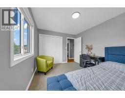68 Wakefield AVENUE - 18