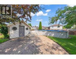 68 Wakefield AVENUE - 36