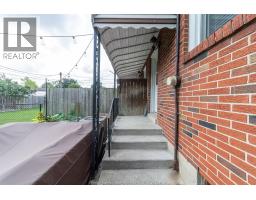 824-826 SMEETON - 29