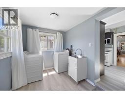 1422 Elsmere AVENUE - 12