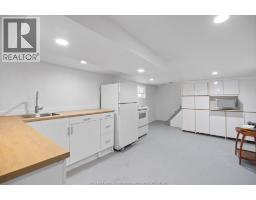 1422 Elsmere AVENUE - 17