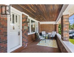 1422 Elsmere AVENUE - 2