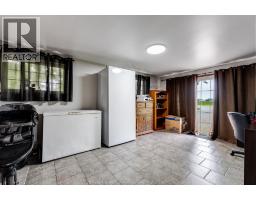 21300 Tecumseh ROAD - 22