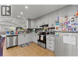 4697 HELSINKI CRESCENT - 9