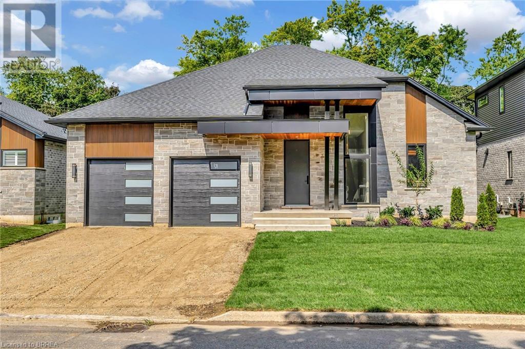 161 PARKSIDE Drive, Brantford