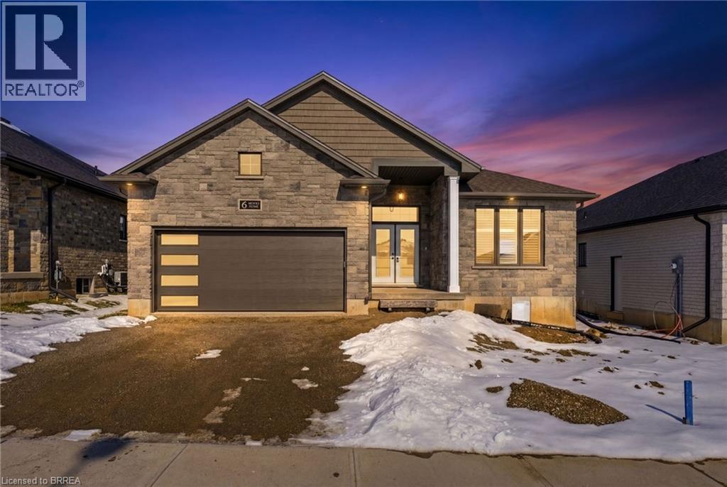 6 PATTEN Drive, St. George