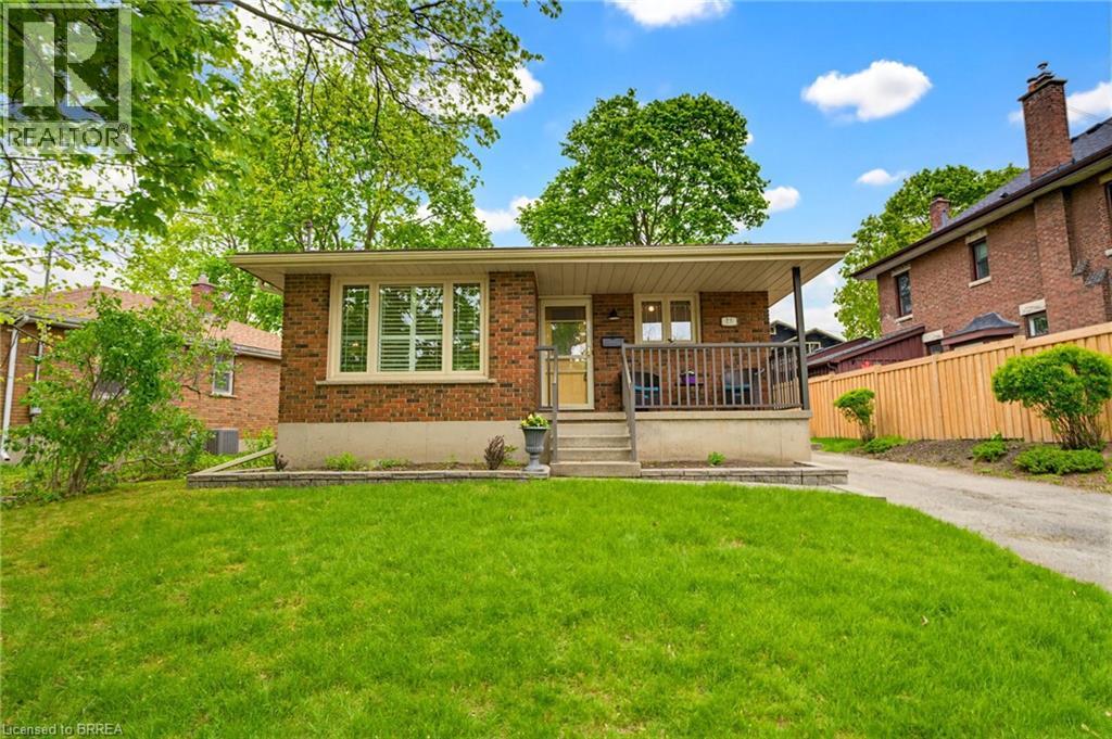 28 RIDGEWOOD Drive, Brantford