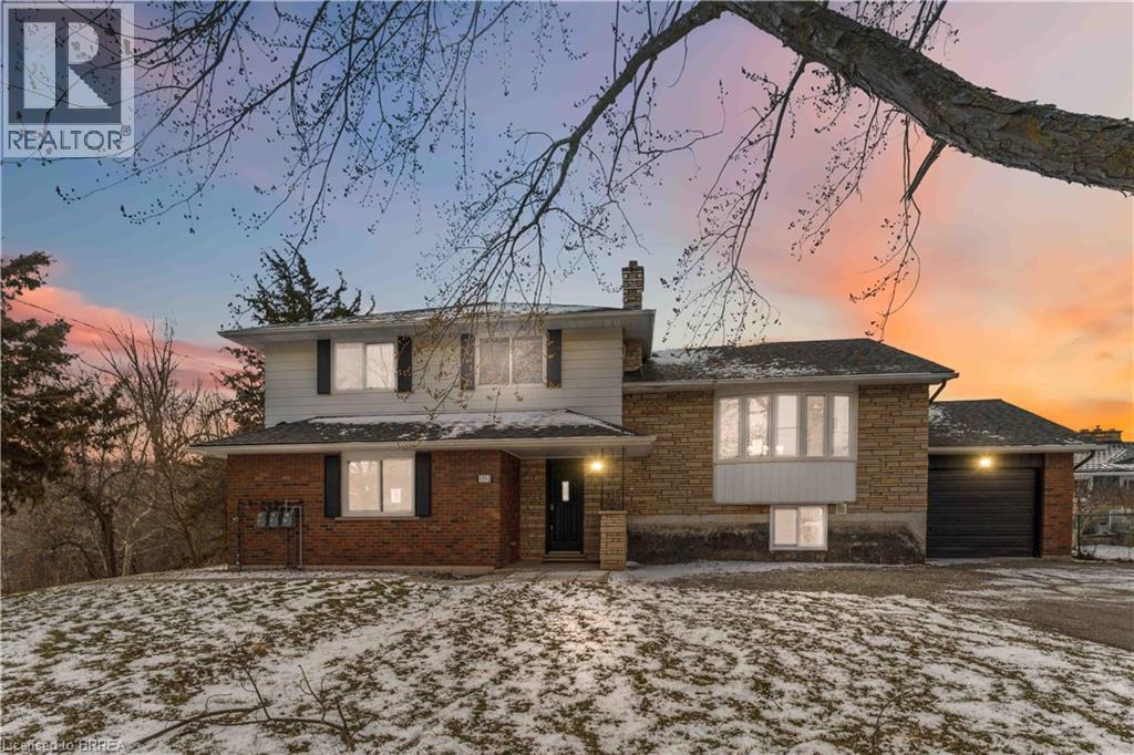 1352 No.8 Highway, Stoney Creek
