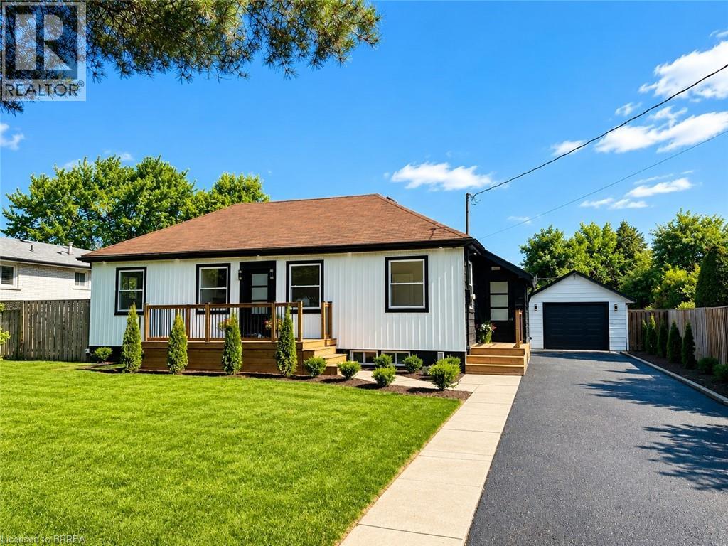 92 FAIRVIEW Drive, Brantford