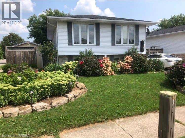 1 OSIJEK Crescent, Brantford