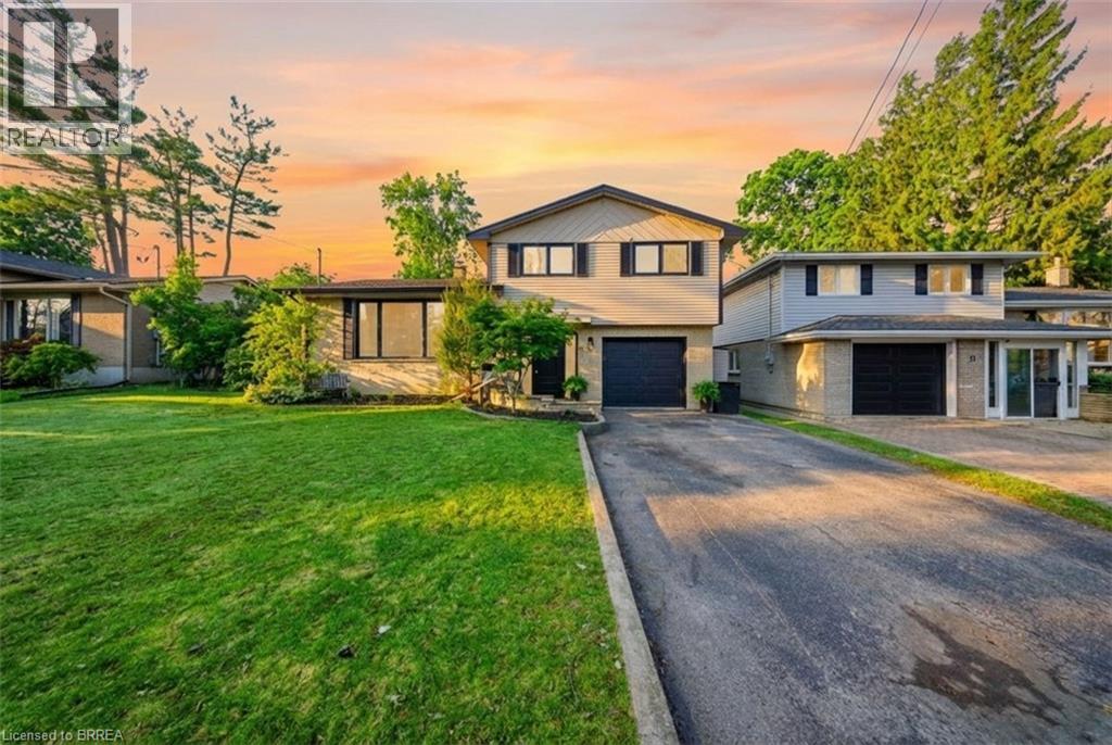 29 ALLWOOD Street, Brantford