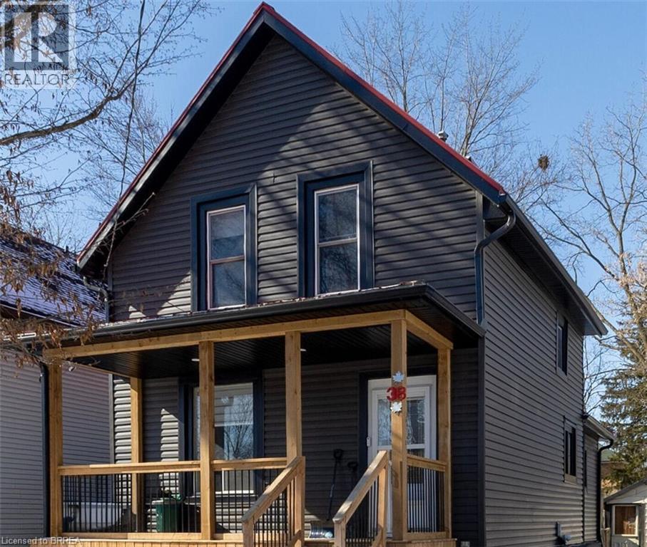 38 MOWAT Street, Stratford