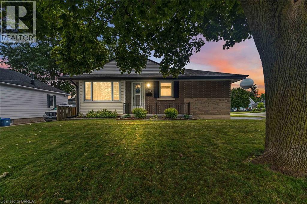 46 FAIRVIEW Drive, Brantford