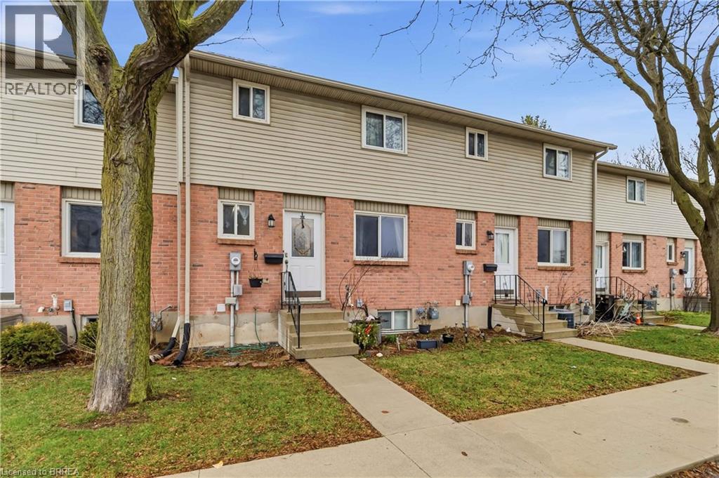 486 SPRINGBANK Avenue N UnitNo. 4, Woodstock