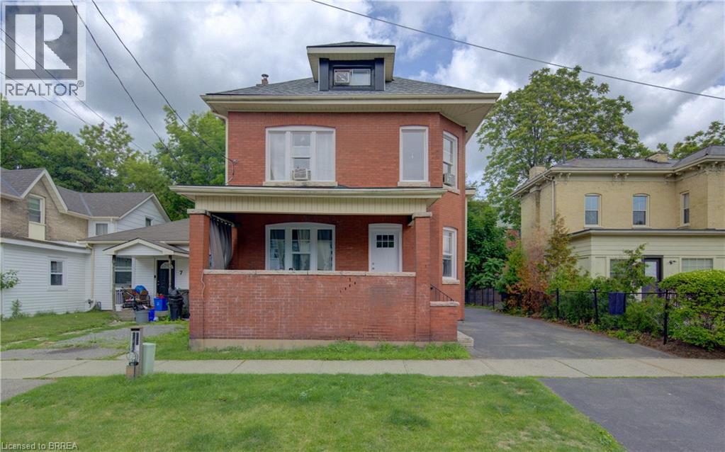 5 FLEET Street, Brantford