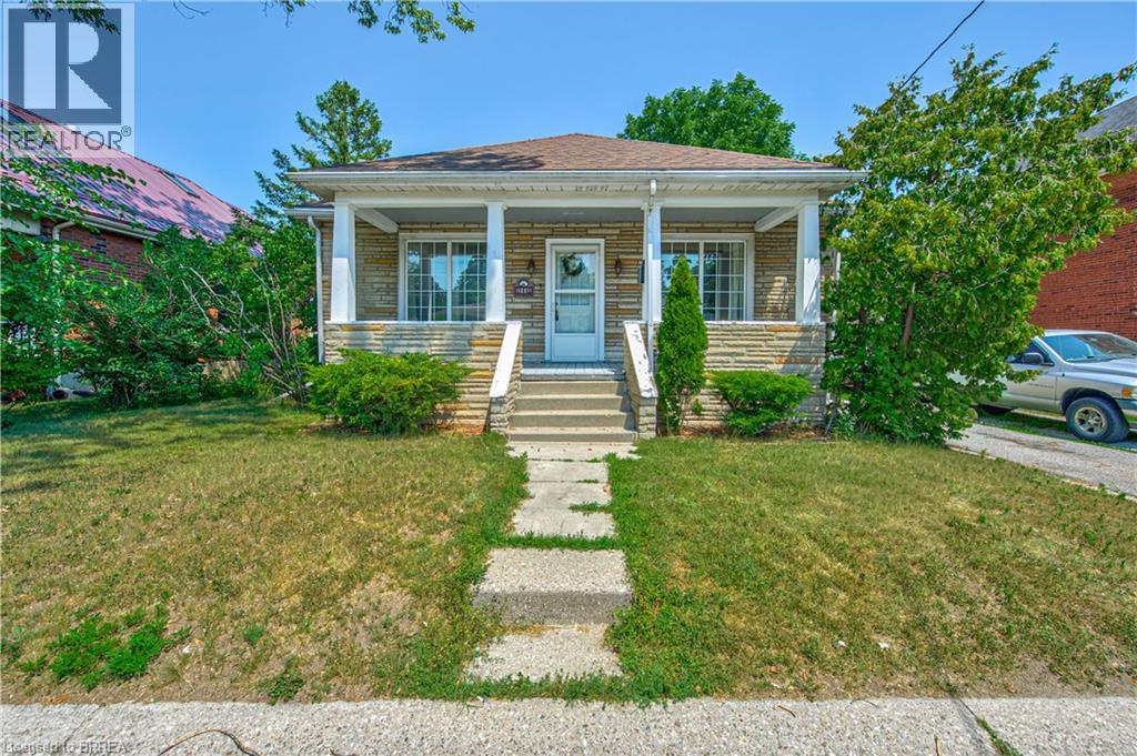 11 HAMILTON Avenue, Brantford