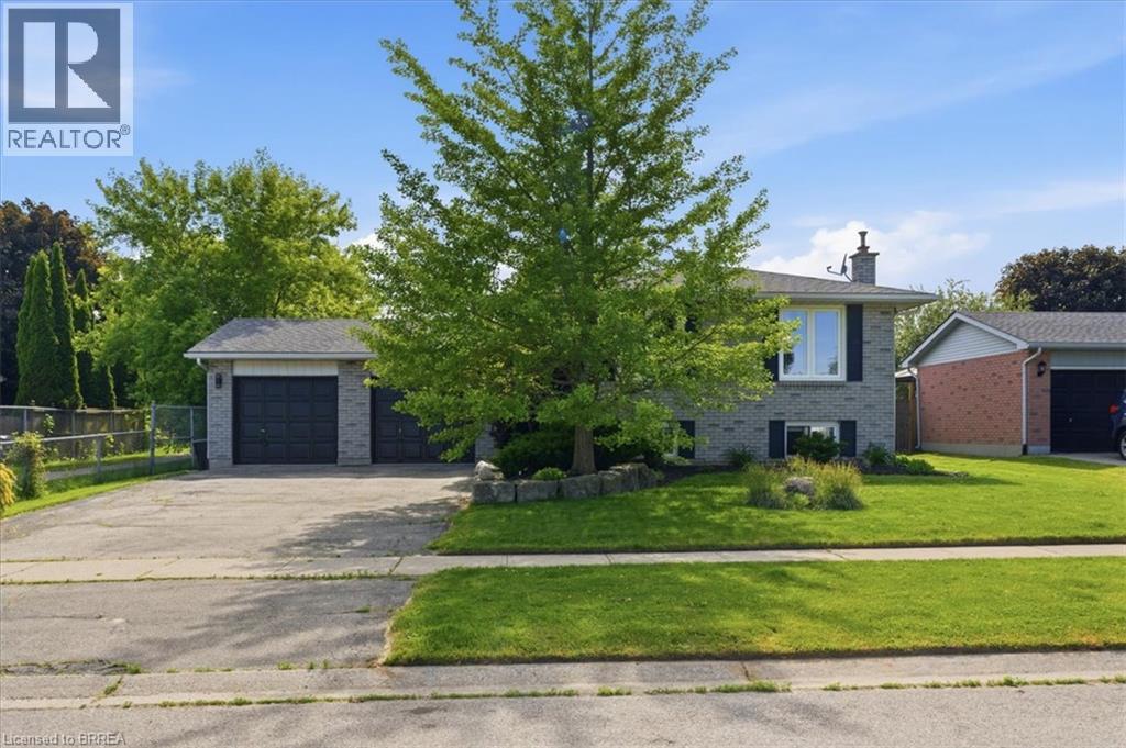 33 EDWARD Avenue, St. George