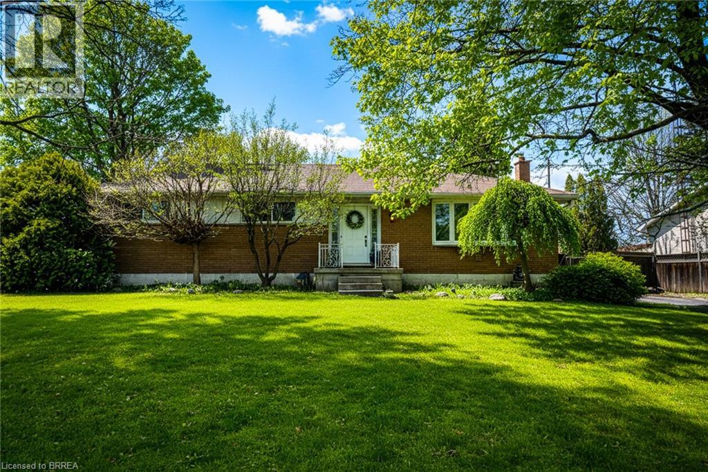 6 BAYLY Drive, Paris
