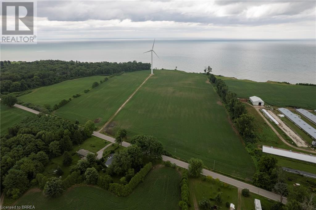 1126 LAKESHORE Road, Clear Creek