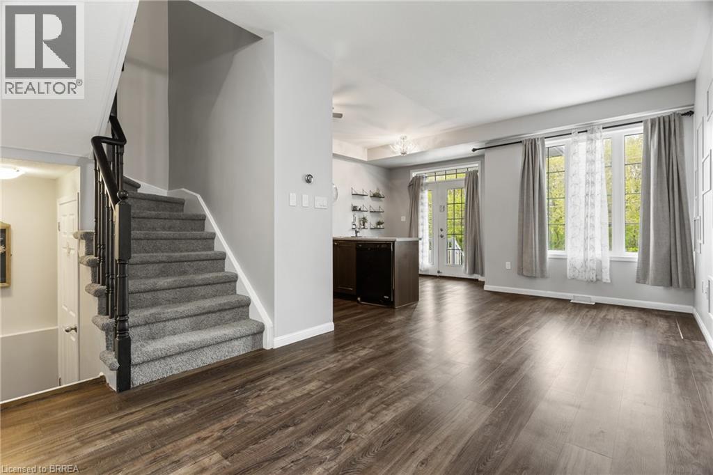 21 DIANA Avenue UnitNo. 32, Brantford