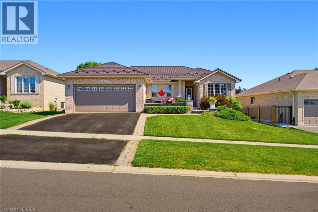 21 MANSFIELD Drive, St. George