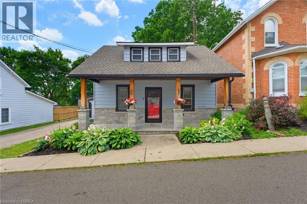 7 LORIMER Street, St. George